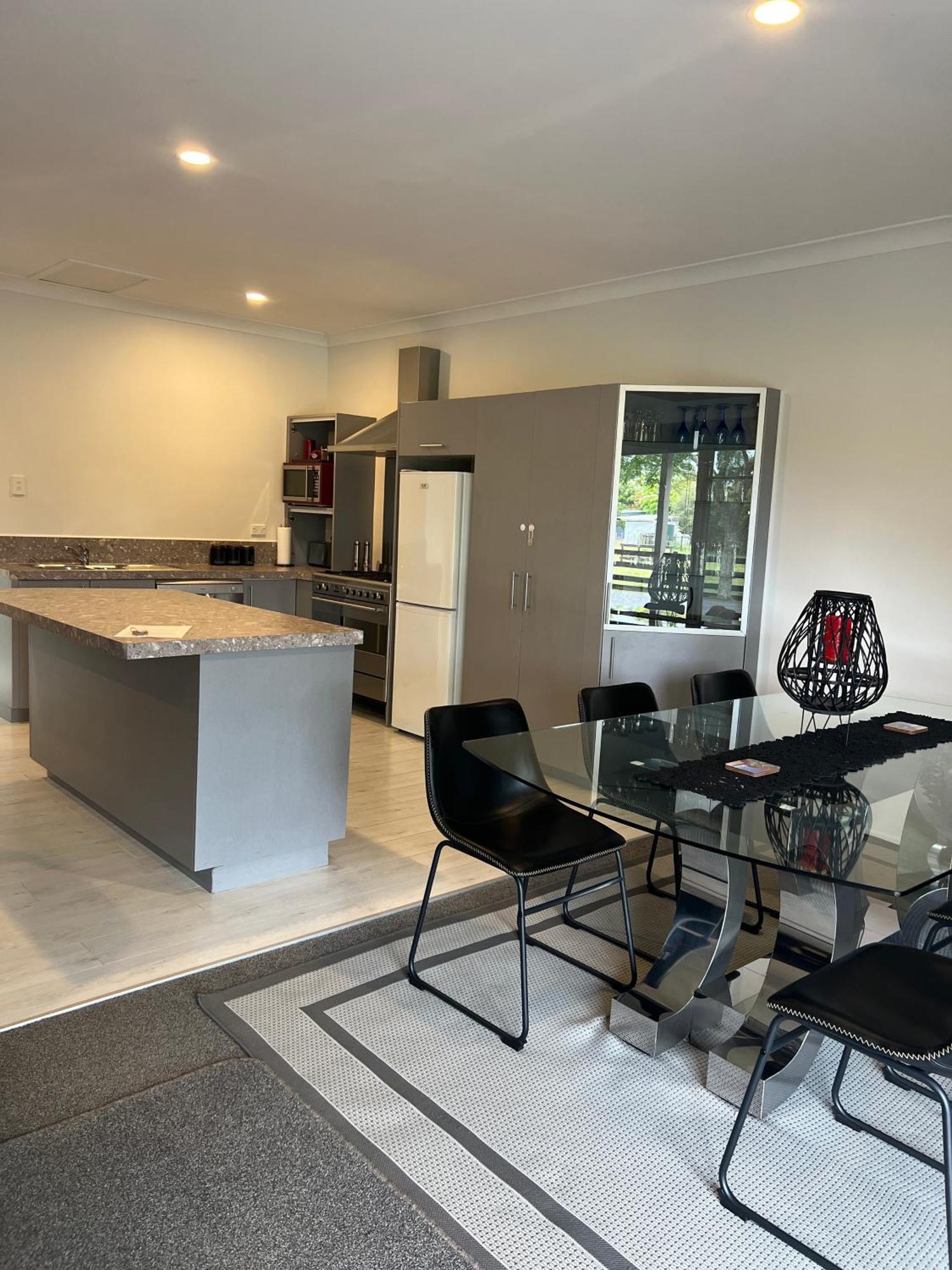 A Cut Above - The Gateway To The Bay Of Islands Kerikeri Exterior foto